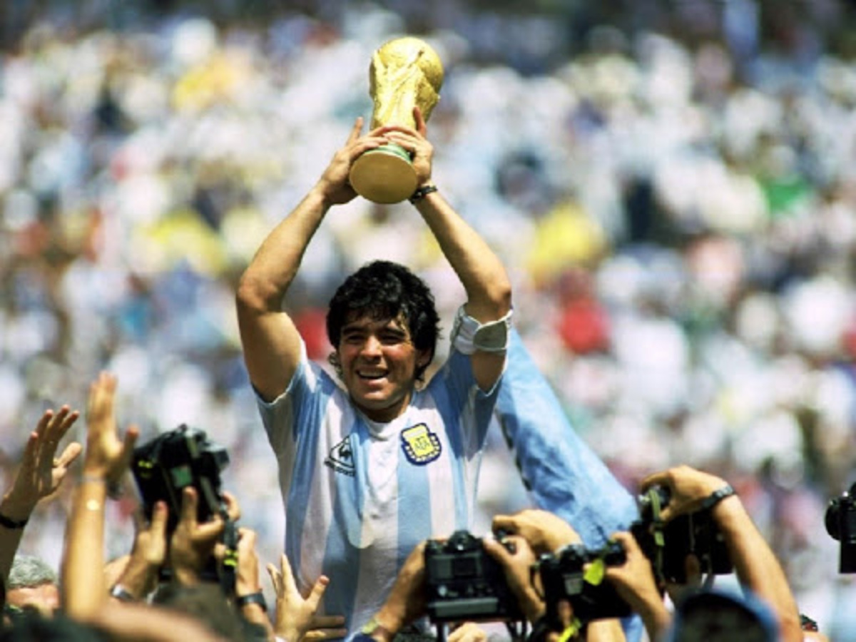 murió diego armando maradona