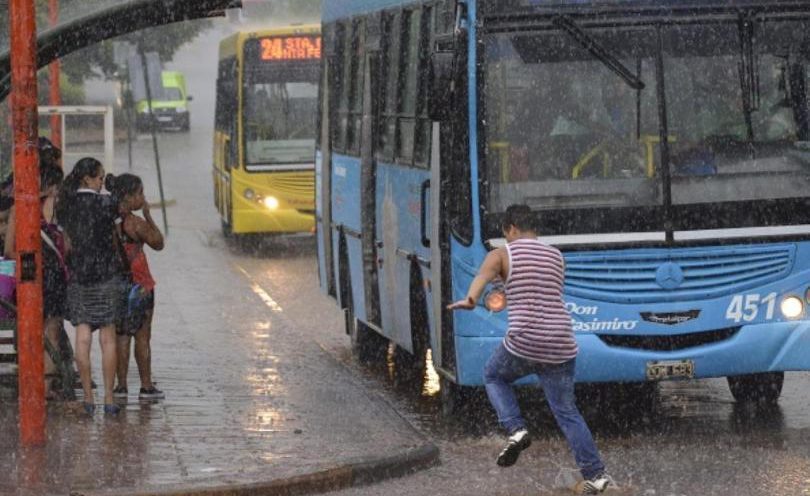 Alertan por lluvias y tormentas para este jueves en Misiones