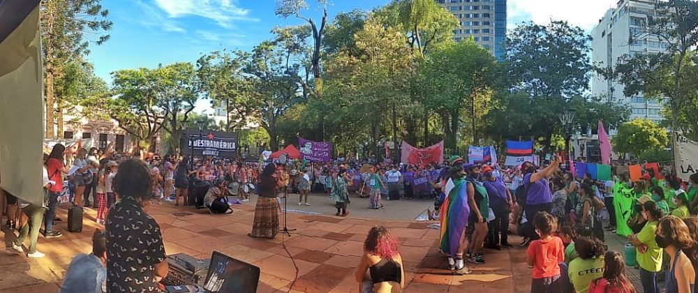 Masiva marcha en Posadas por el Día Internacional de la Mujer