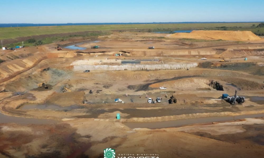 Primer aniversario de la obra de maquinización del brazo Aña Cuá