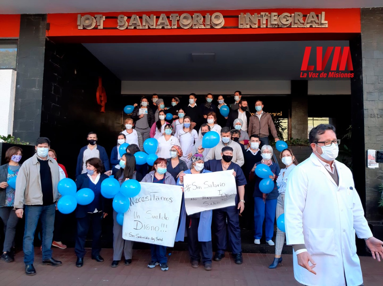 Trabajadores de salud del Sanatorio IOT exigen sueldos dignos