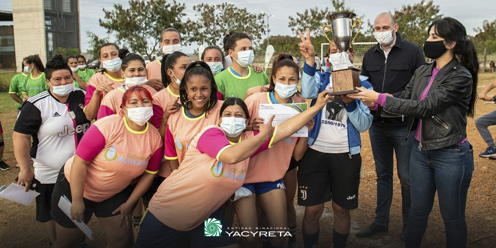 Se realizó el Torneo de Fútbol Femenino Copa “Mujeres Históricas” en el barrio Virgen del Rosario