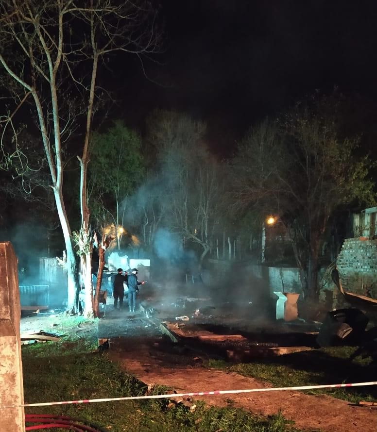 Detuvieron a una mujer por el incendio en el que murieron padre e hijo en Alem