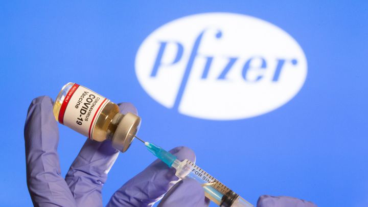 Llegaron las primeras 100.000 dosis de la vacuna Pfizer a la Argentina