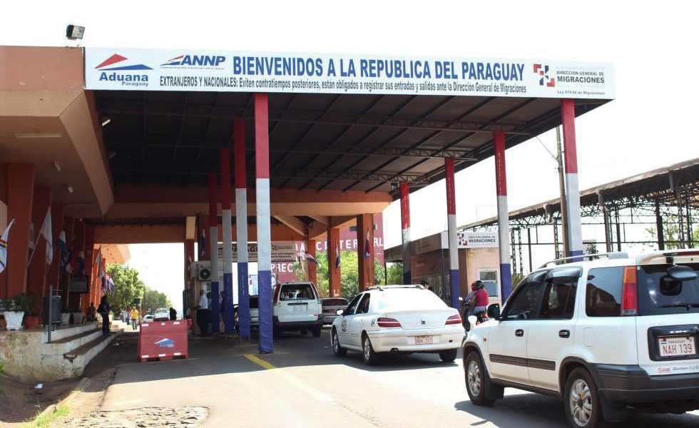 Paraguay pide PCR y carnet de vacunación completo para ingresar al país