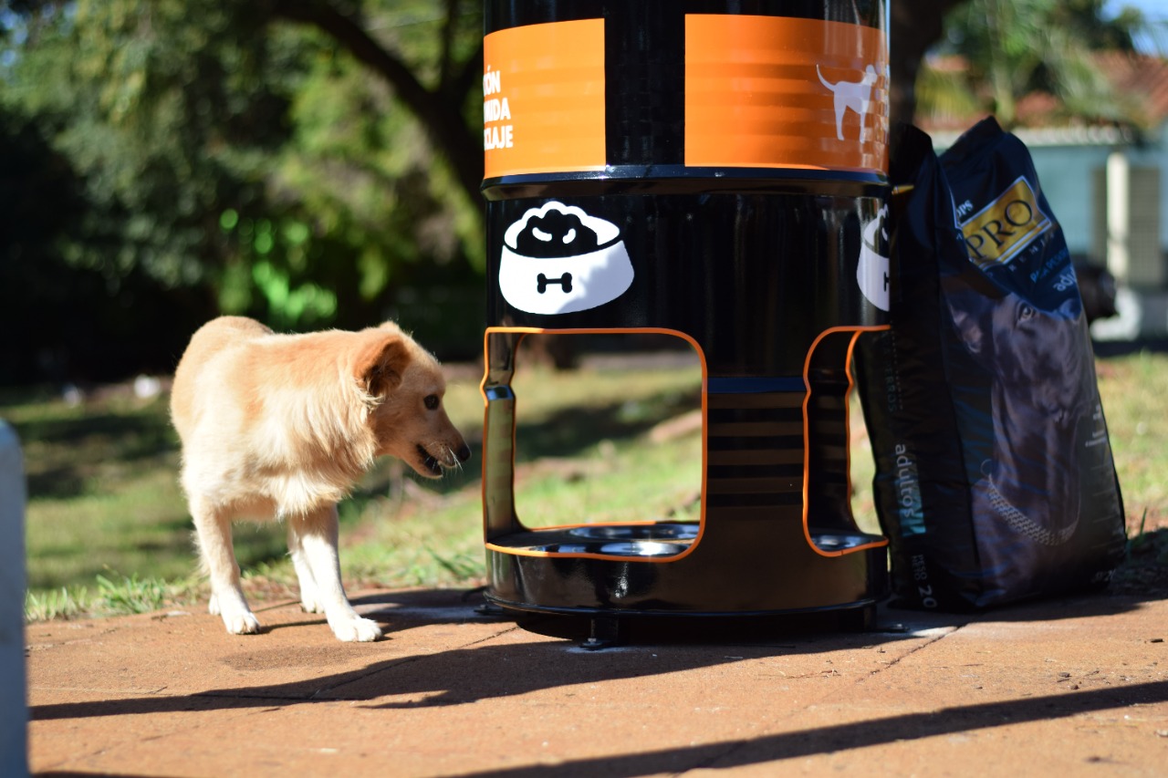 Animal World presentó la primera estación de comida y reciclaje en la chacra 93