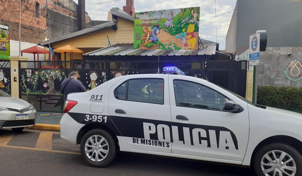 Pequeños Gigantes policia