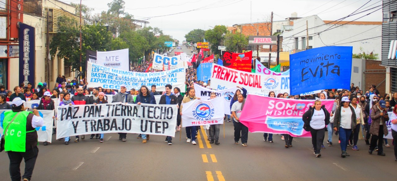 Masivas Marchas de San Cayetano por Paz, Pan, Tierra, Techo y Trabajo con ferias de la economía popular