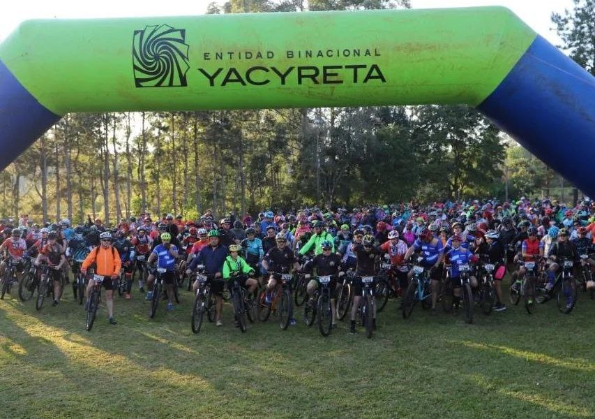 Más de 2000 personas acompañaron el Cicloturismo en Alem