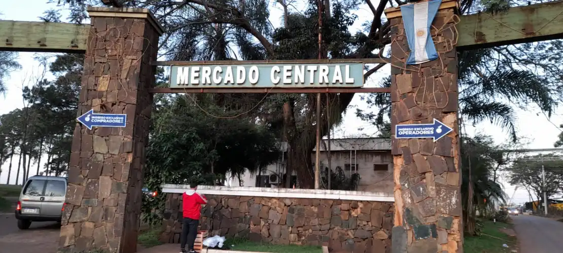 Firman acuerdo en el Mercado Central y mañana vuelve a funcionar con normalidad