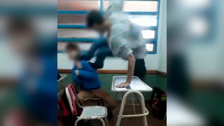 Se viralizó escena de violencia en escuela de Montecarlo e intervino el CGE