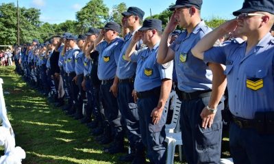 Policías y Penitenciarios