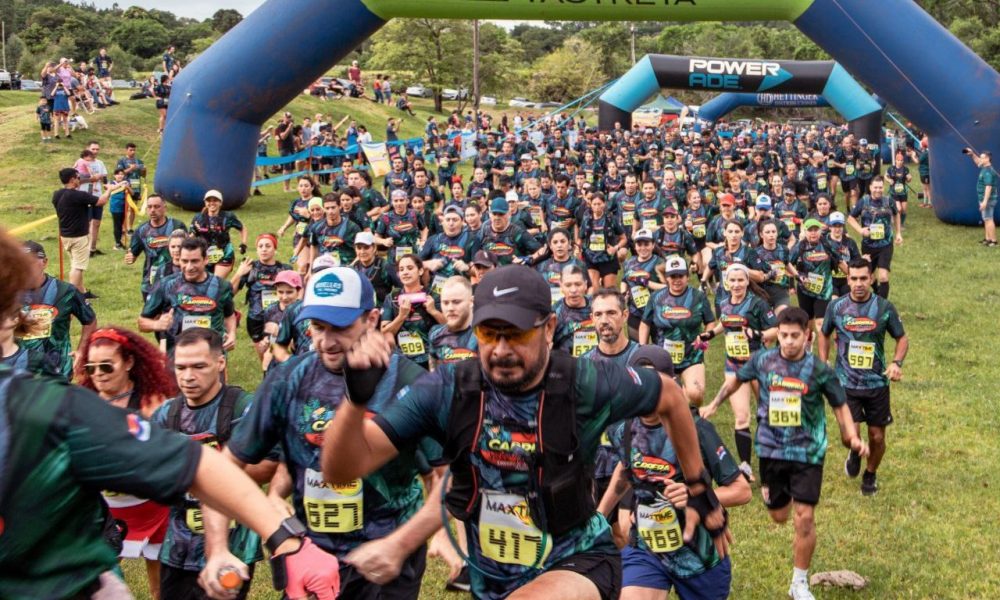 Yacyretá acompañó el desarrollo de la quinta carrera navideña en Leandro N. Alem