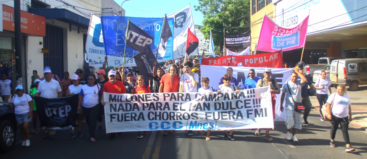 Masiva movilización de la UTEP en Misiones en defensa de derechos conquistados por trabajadores