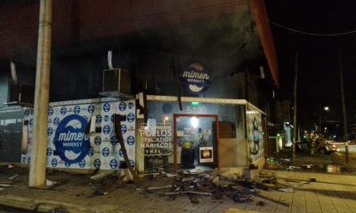 Cortocircuito provocó incendio en comercio de Posadas