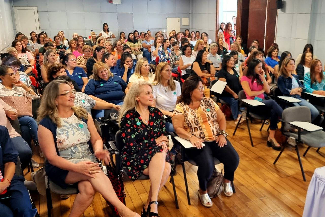 Reconocimiento a las mujeres trabajadoras de la Entidad Binacional Yacyretá