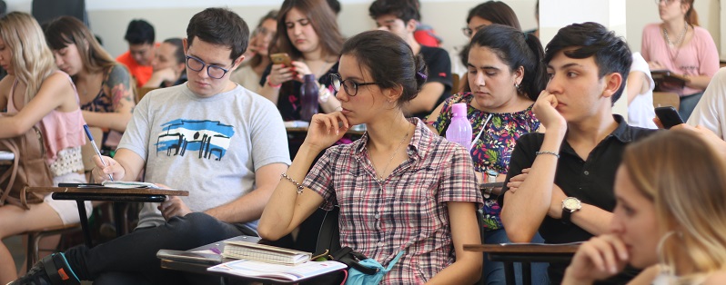 clases en la Unam