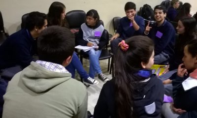 Estudiantes se juntan a “flashear” sobre ESI, trabajo, ambiente y tecnología