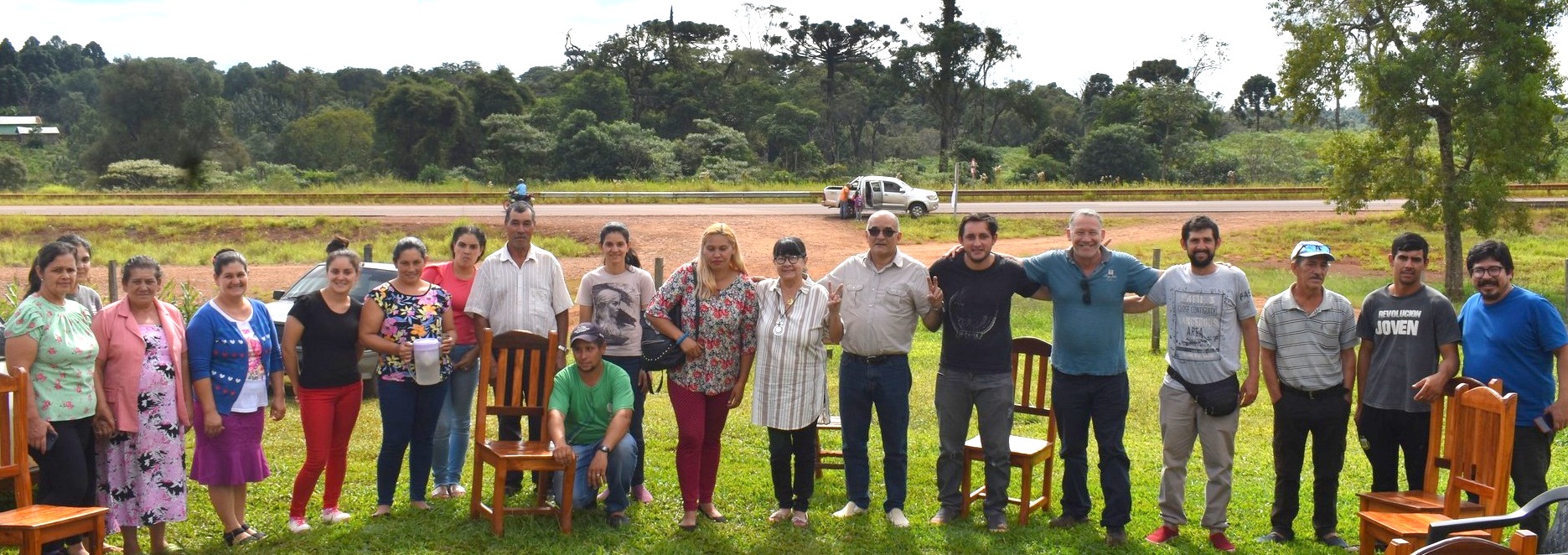 Candidatos del Frente Amplio en un encuentro con trabajadores de Cooperativa Agropecuaria de San Pedro