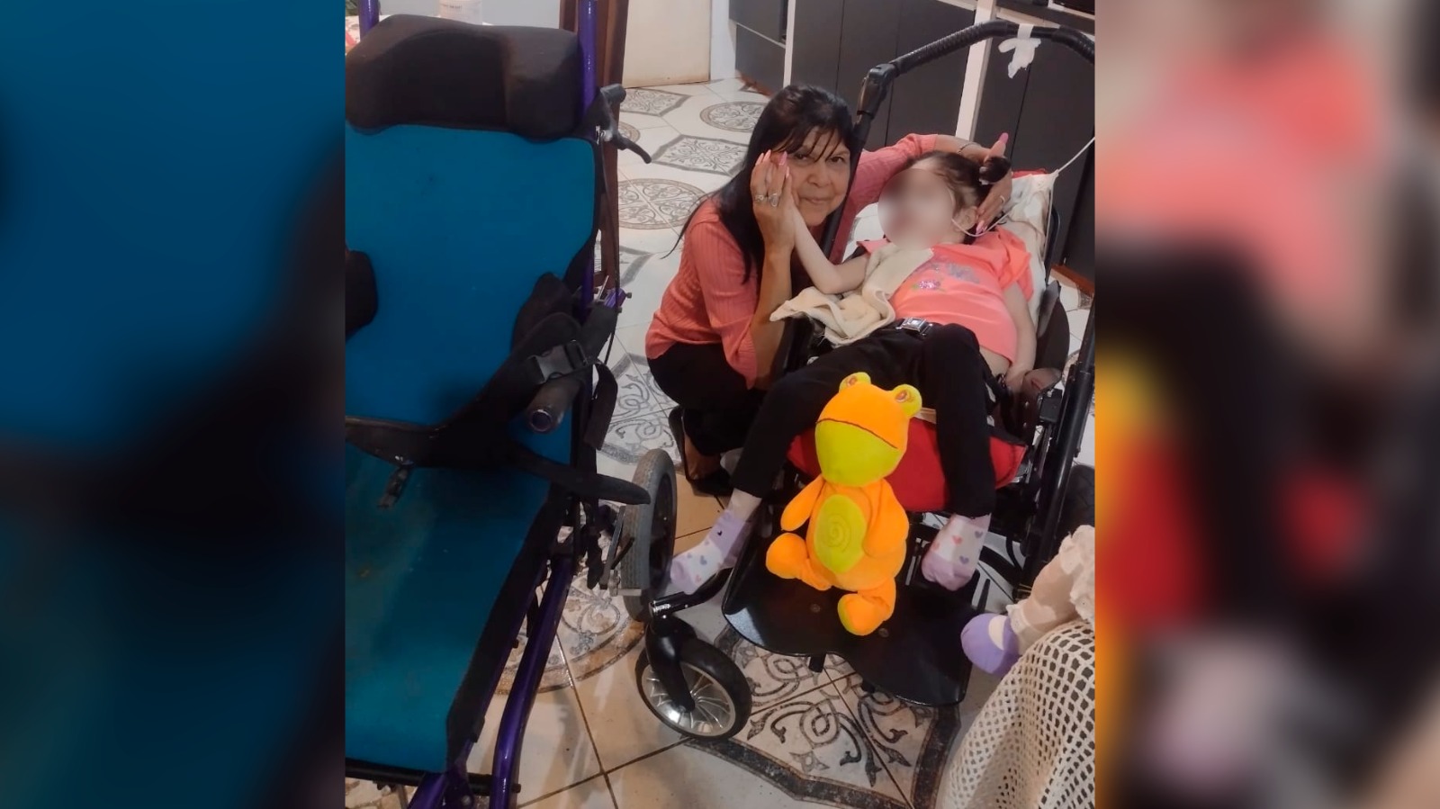 Donaron silla de rueda postural para niña de 8 años