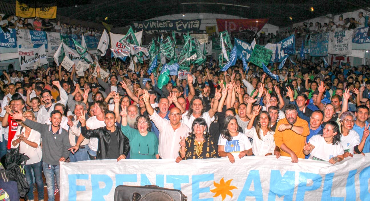 Frente Amplio cerró su campaña con un acto multitudinario: “Somos el único proyecto político popular en Misiones”