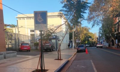 Mamá de nena con discapacidad denunció que no se cumple ordenanza de estacionamiento