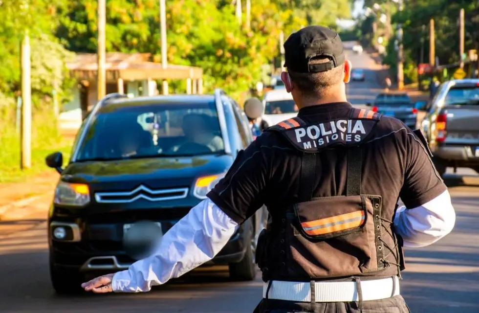 policías y penitenciarios