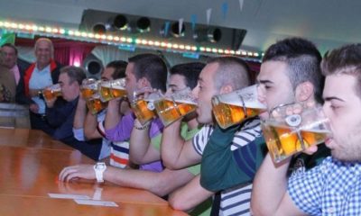 El más rápido en tomar un litro de birra se llevará $10.000 en bar de Posadas
