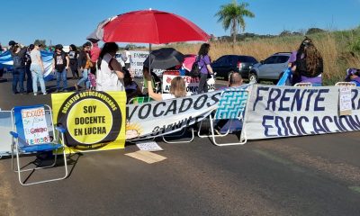 Docentes cortan ruta 12 e inician paro de 72 horas tras el receso invernal