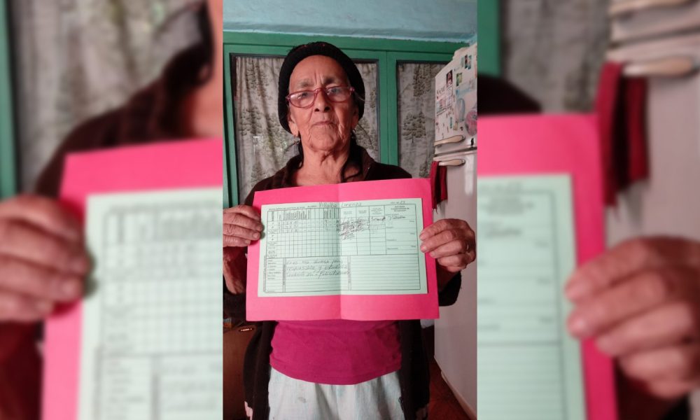 A sus 73 años está por terminar la primaria en Eldorado: "Estoy muy feliz"