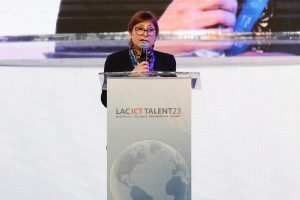 Claudia Uribe, la directora de la Oficina Regional Multisectorial de Unesco en Santiago