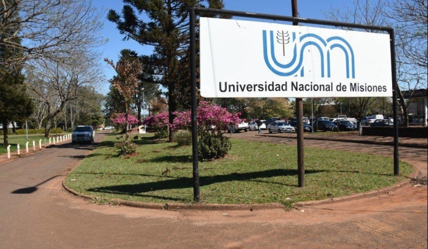 Unam