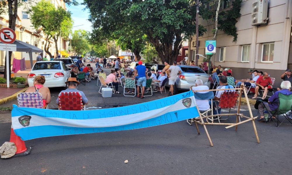 mesa diálogo policial