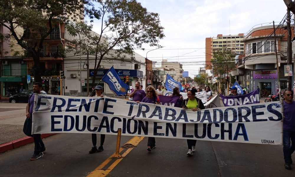 Docentes del FTEL convocaron a un paro para el lunes y martes