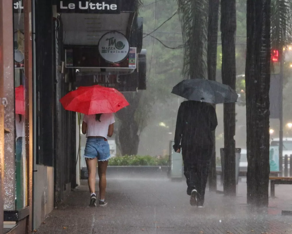 Alerta por fuertes tormentas y caída granizos para mañana en todo Misiones