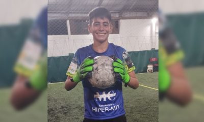 Tiene 12 años, es arquero y sueña con viajar a Santa Fe para jugar un torneo