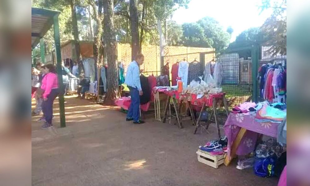 Prohíben a feriantes trabajar en los alrededores del Hospital Madariaga