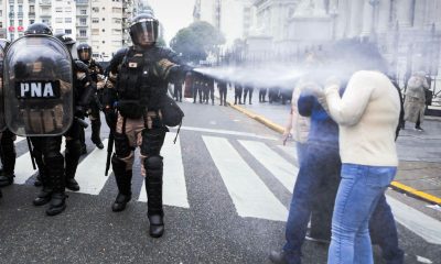 represión