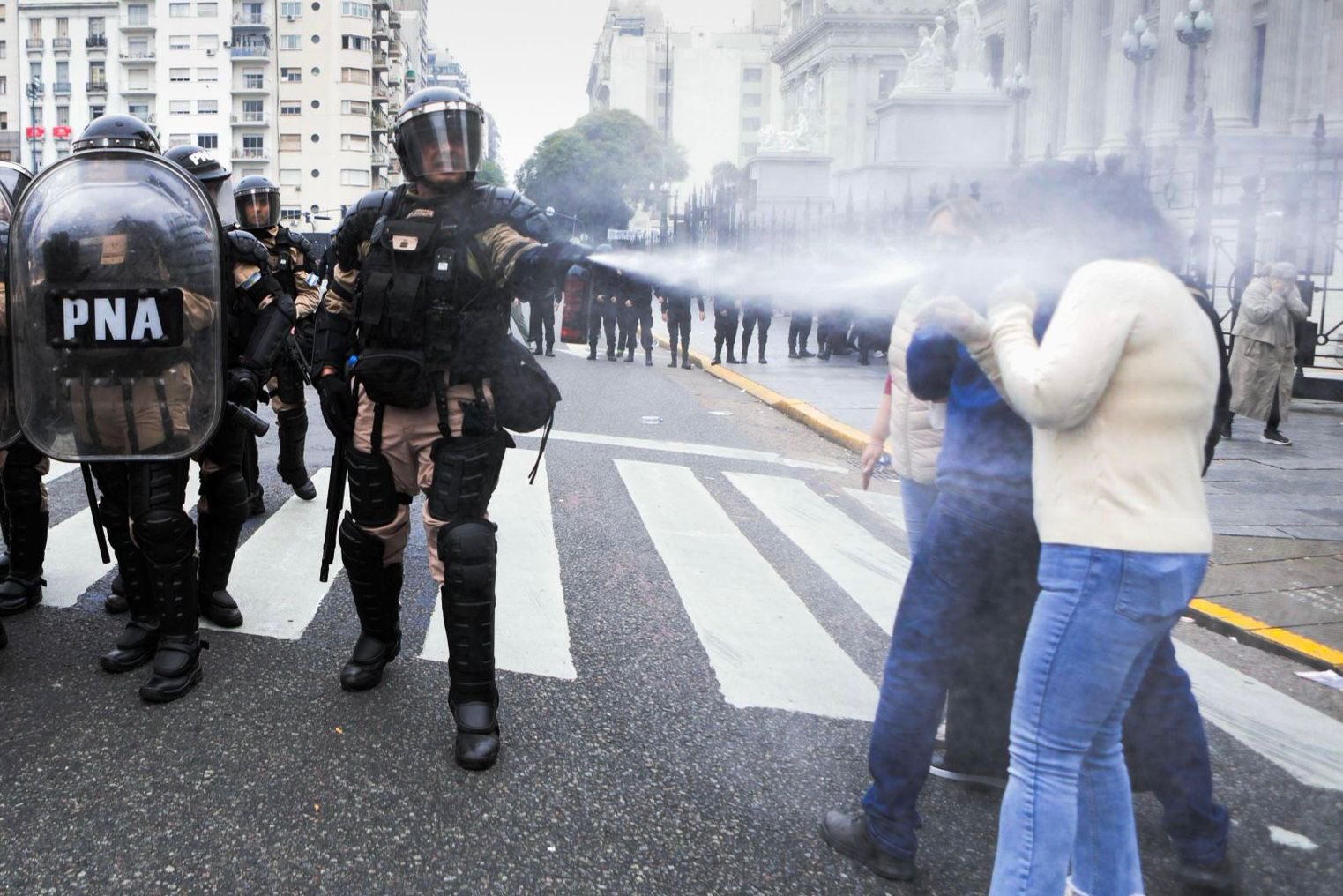 represión