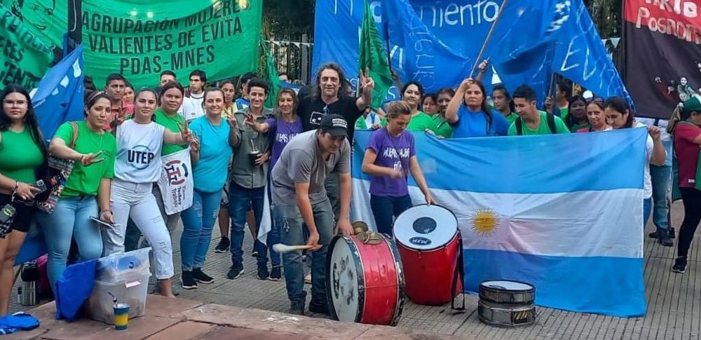 TTT sobre Milei: "Crueldad y saqueo planificado con la resistencia en marcha"