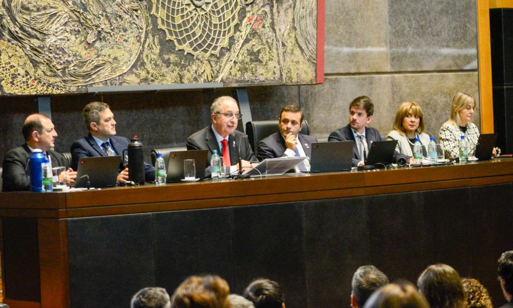 Passalacqua inauguró sesiones: “En Misiones no nos mandan desde afuera” imagen-6