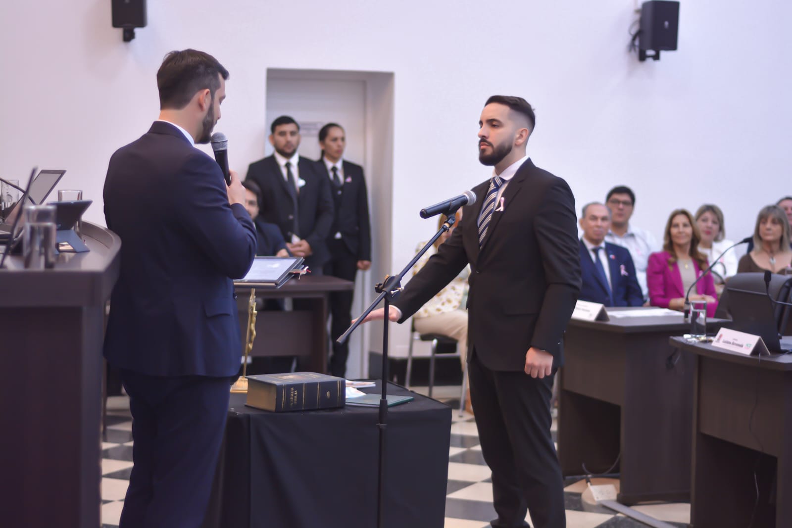 El abogado Paonessa asumió como nuevo Defensor del Pueblo de Posadas