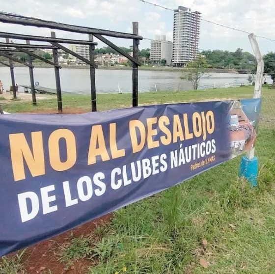 Misiones accionará judicialmente contra la EBY por tierras costeras en Posadas