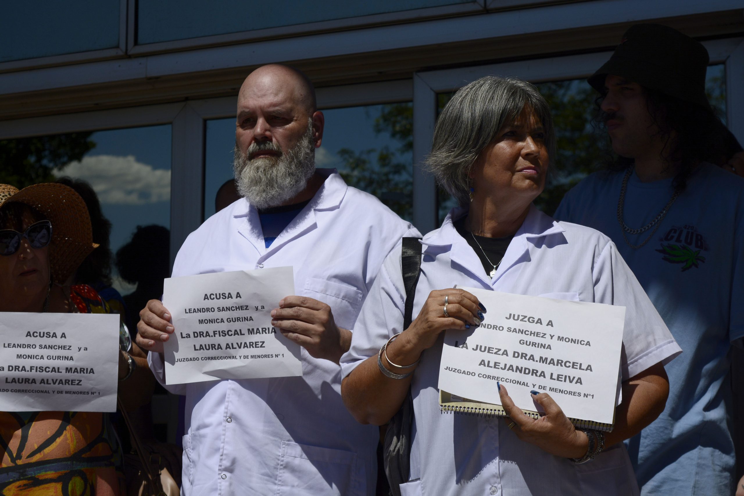 condenas a Monica Gurina y Leandro Sanchez