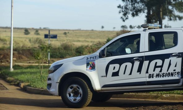 Buscan a un conductor que atropelló y mató a una mujer en la ruta 14