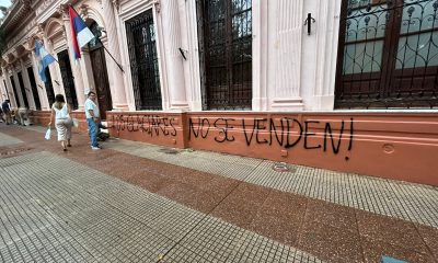 casa de gobierno pintadas