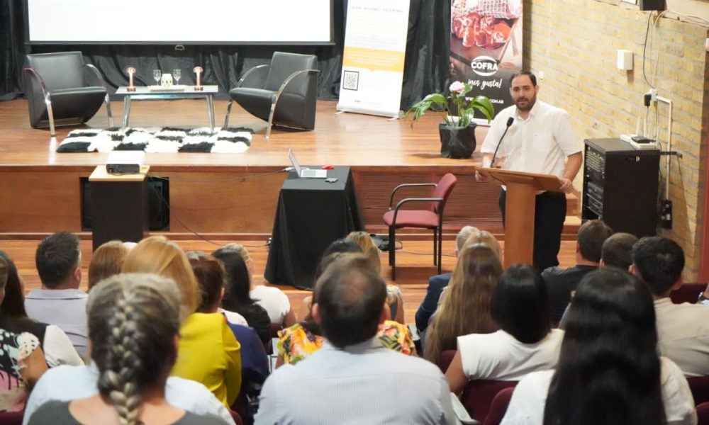 Abren inscripción para Escuela de Negocios en Alem