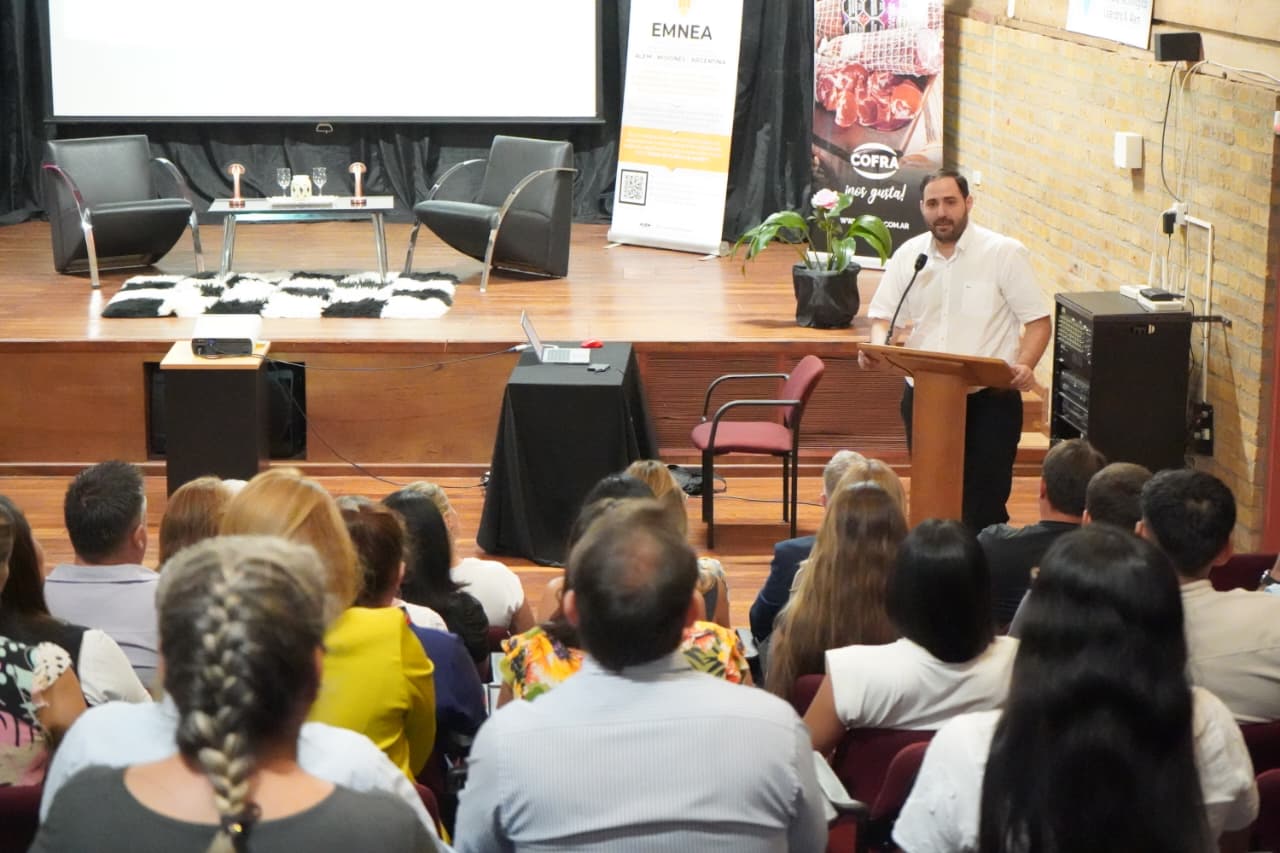 Abren inscripción para Escuela de Negocios en Alem