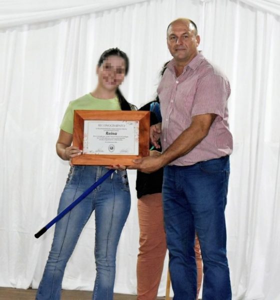 día de la mujer aurora