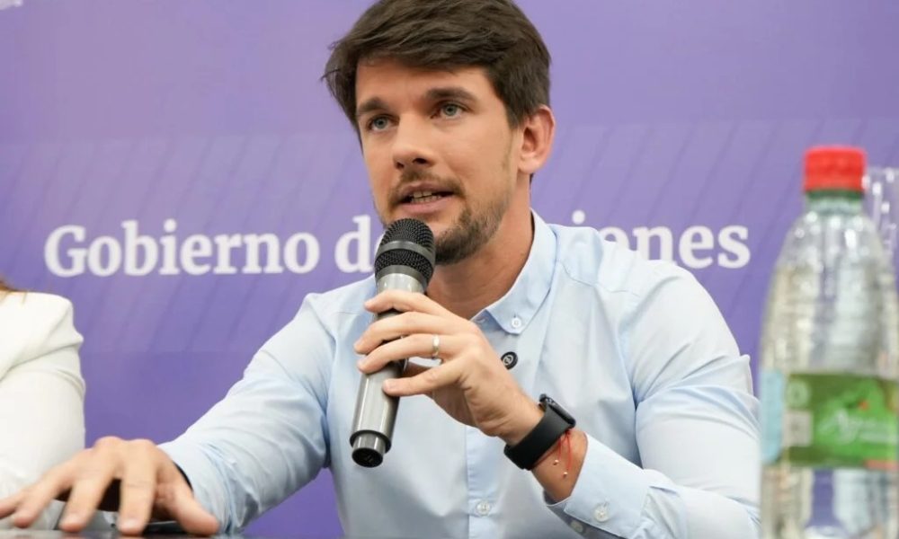 Romero Spinelli borró el video con la identidad del chico de la Epet Nº 1 imagen-5